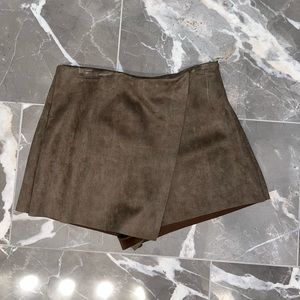 Green suede skort